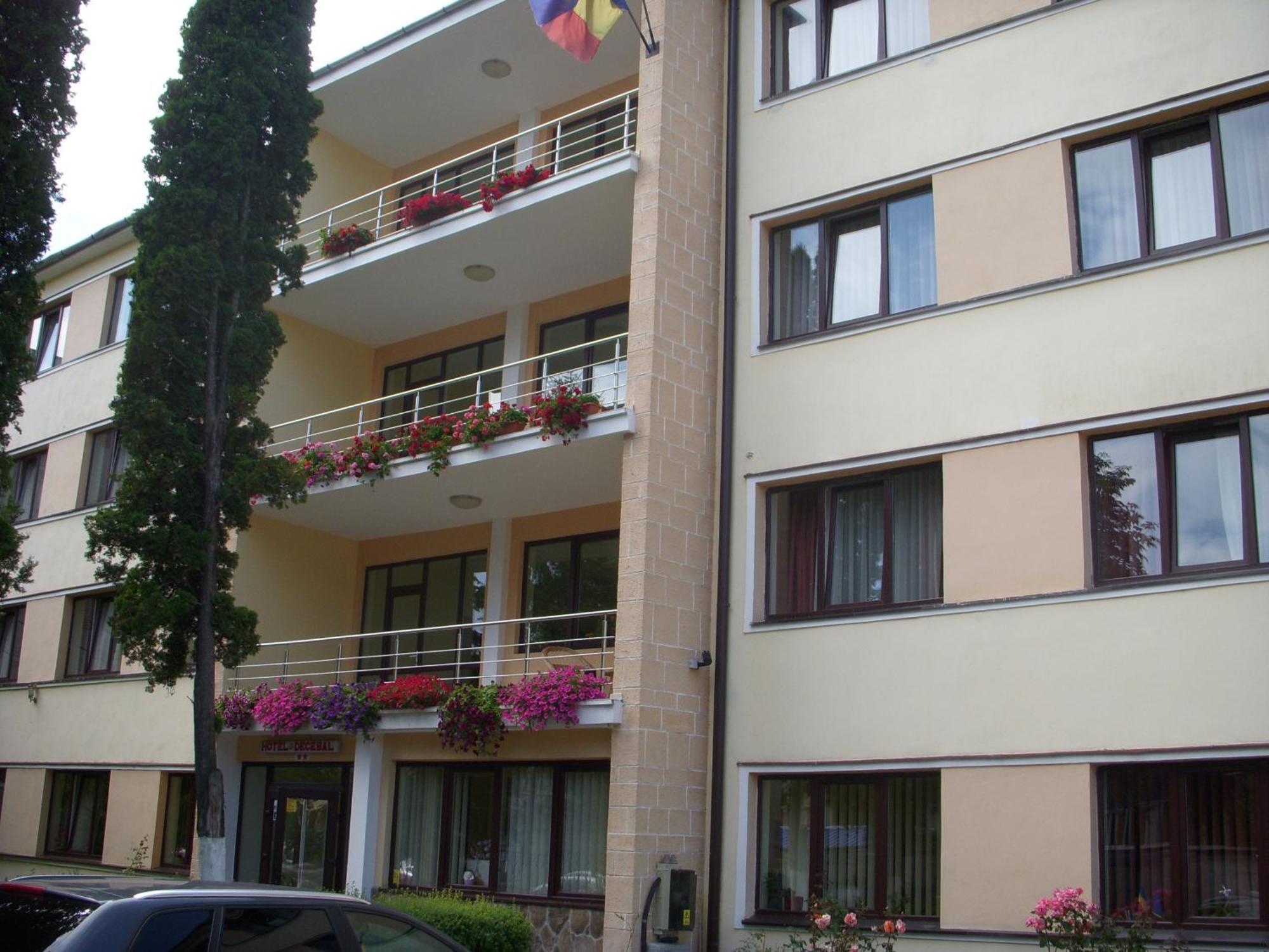 Hotel Decebal 2*