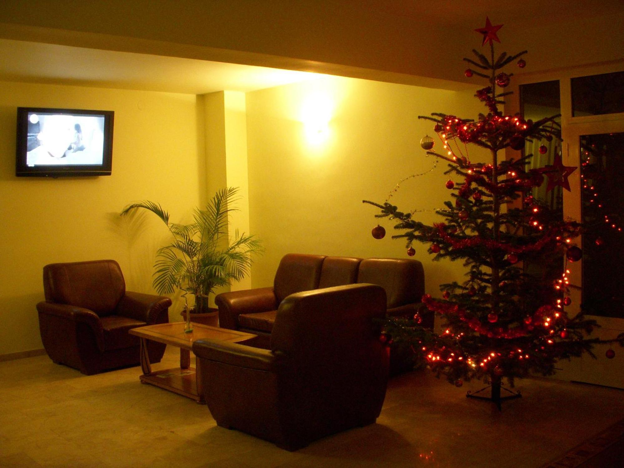Hotel Decebal 2*